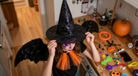How to Choose Halloween Costume Accessories