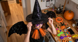 How to Choose Halloween Costume Accessories